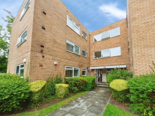 Flat for sale in Claughton, Oxton