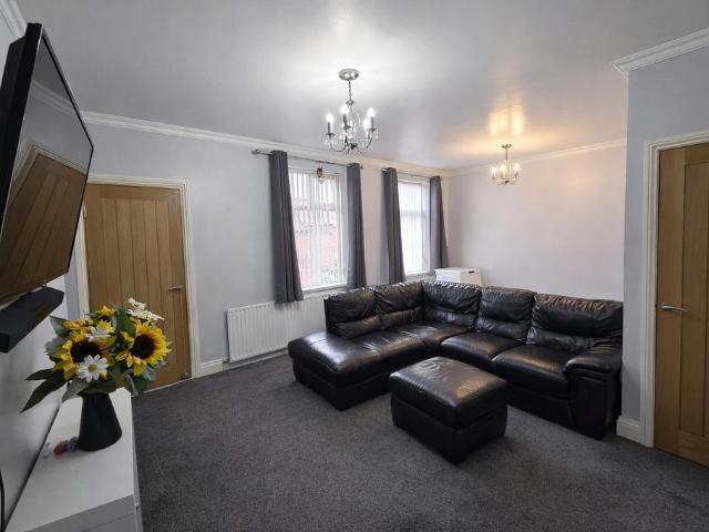 Flat for sale in Hebburn, Tyne And Wear