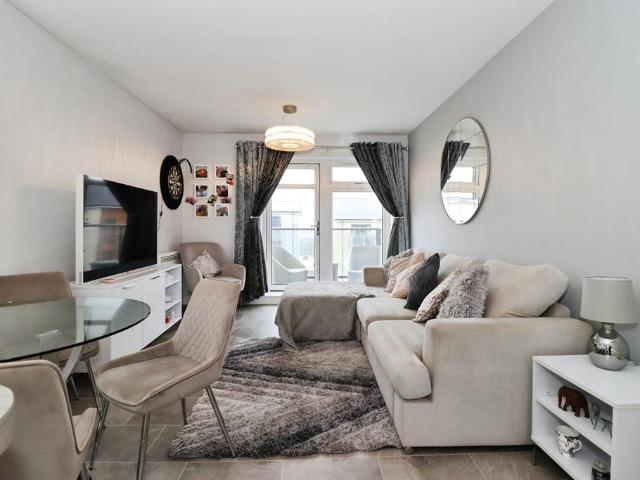 Flat for sale in Charlton Hayes, Patchway