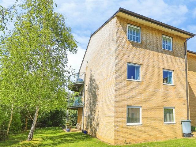 Flat for sale in Atterbury, Milton Keynes