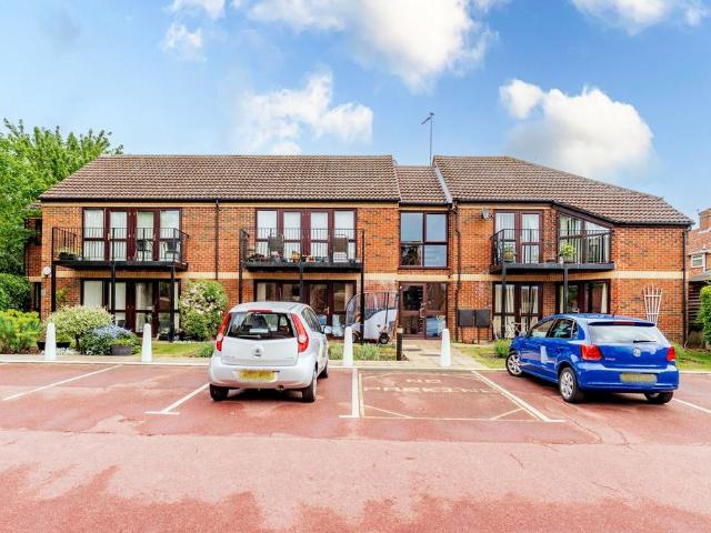 Flat for sale in Diss, Burgh St Peter