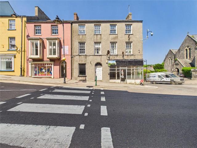 Flat for sale in Monkton, Pembroke