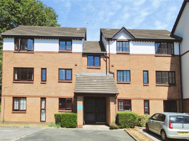Flat for sale in Mount Wise