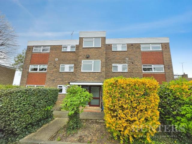 Flat for sale in Greater London