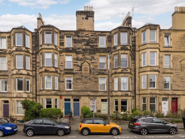 Flat for sale in Shandon, Merchiston