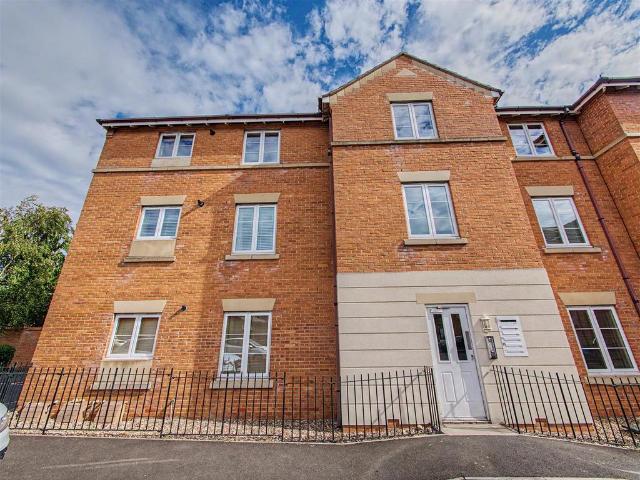 Flat for sale in Hill View, Sunderland