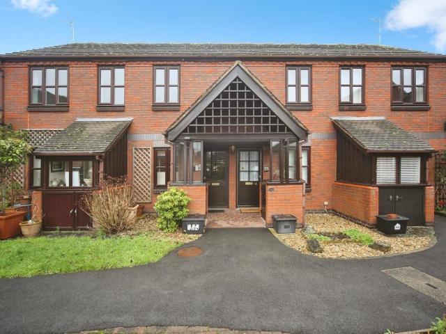 Flat for sale in Stratford-upon-Avon, Alderminster