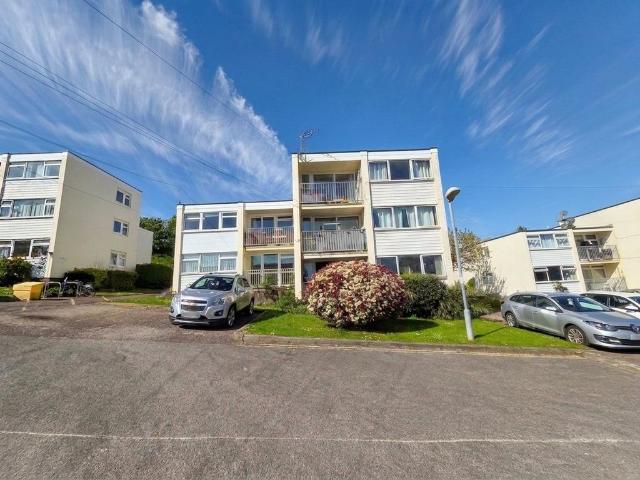 Flat for sale in Dawlish, Bridford