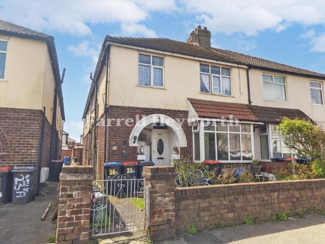 Flat for sale in Cabus, Lancashire