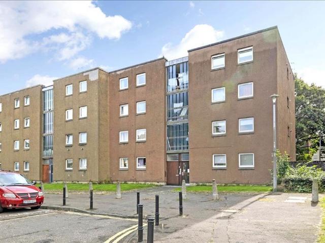Flat for sale in Lorne, Pilrig