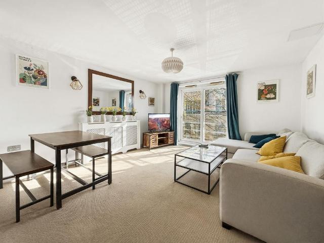 Flat for sale in Hollingdean, Brighton & Hove
