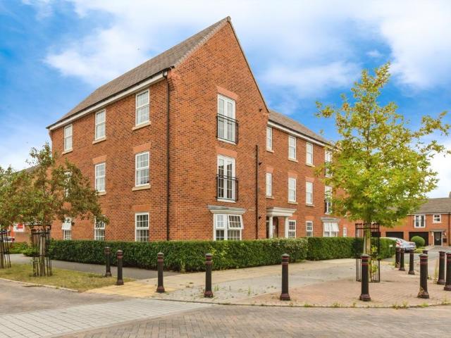 Flat for sale in Winnington, Leftwich