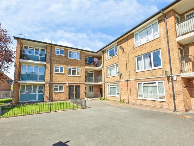 Flat for sale in New Normanton, East Midlands