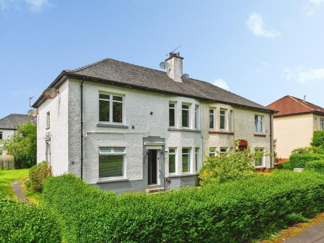 Flat for sale in Blairdardie, Scotland