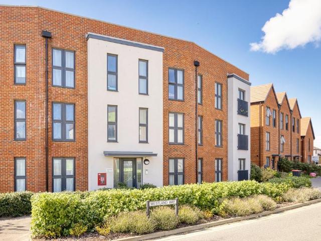 Flat for sale in Westwood, Acol