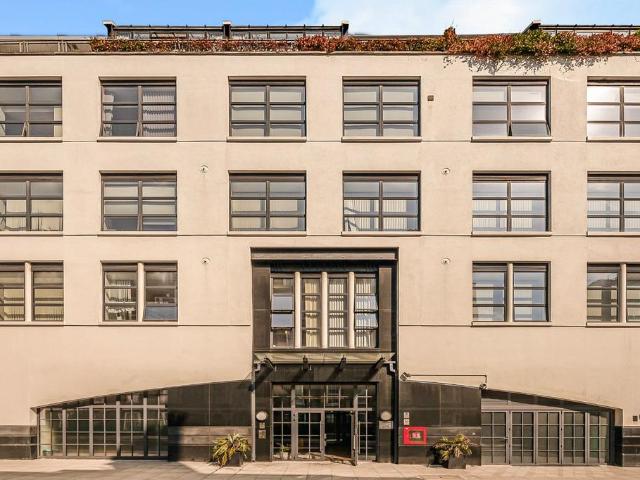 Flat for sale in Chalk Farm, Isle Of Man