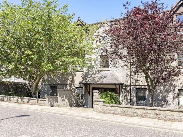 Flat for sale in Woodside, Aberdeen City
