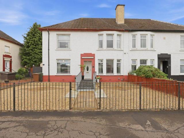 Flat for sale in Blawarthill, Yoker