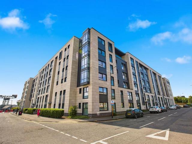Flat for sale in Finnieston, Scotland