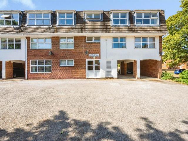 Flat for sale in Leighton-Linslade, Linslade