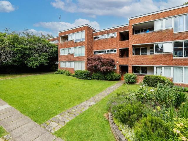 Flat for sale in Headingley, West Yorkshire