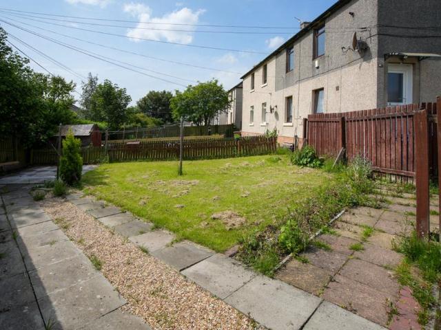 Flat for sale in Broxburn