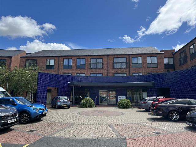 Flat for sale in Wilden, Rushock