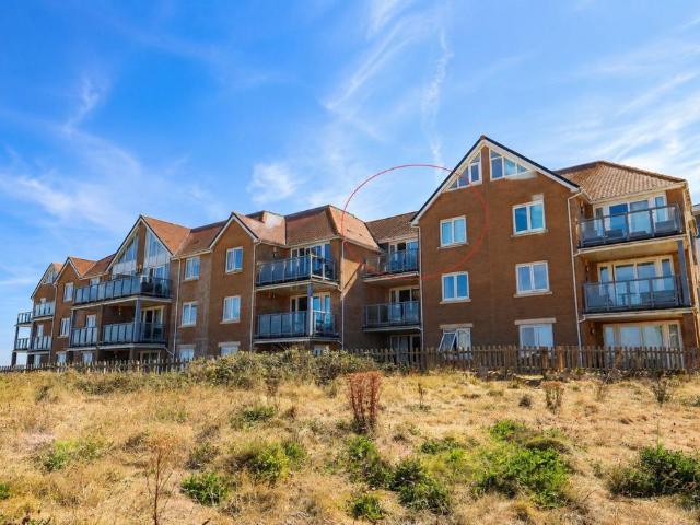 Flat for sale in Newquay, Cornwall