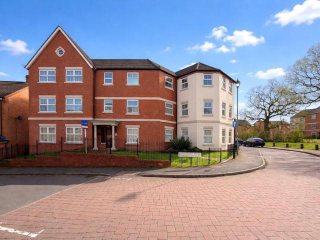 Flat for sale in Druids Heath, West Midlands