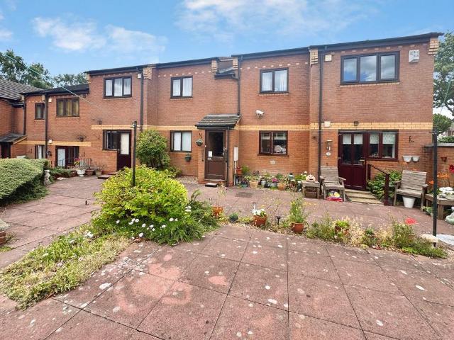Flat for sale in Pheasey, West Midlands
