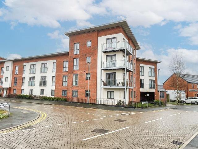 Flat for sale in Oxley, West Midlands
