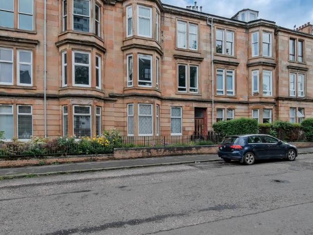 Flat for sale in Ibroxholm, Bellahouston