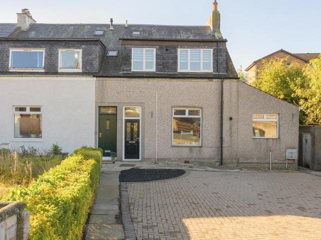 Flat for sale in Abbey Parks, Dunfermline