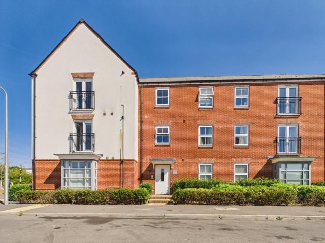 Flat for sale in Wokingham