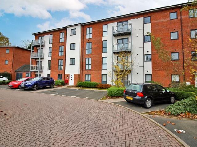 Flat for sale in Oxley, West Midlands