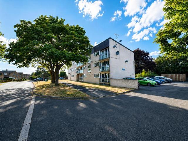 Flat for sale in Shephall, Hertfordshire