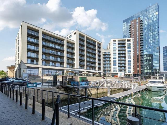 Flat for sale in Ocean Village, Isle Of Man