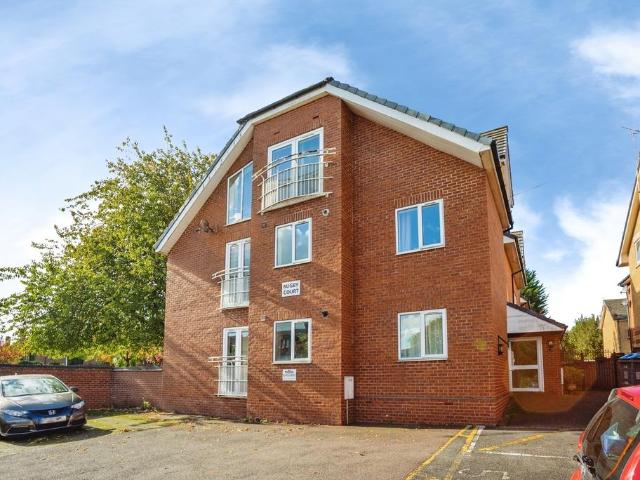 Flat for sale in West Bridgford, Rushcliffe