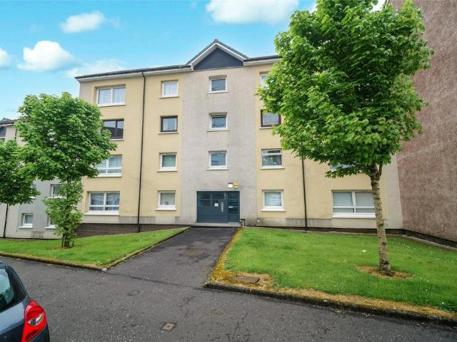 Flat for sale in Greenock, Scotland
