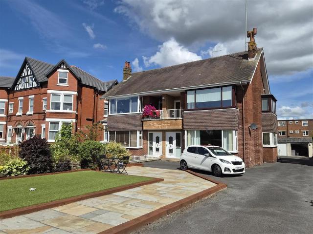 Flat for sale in Lytham, Lancashire