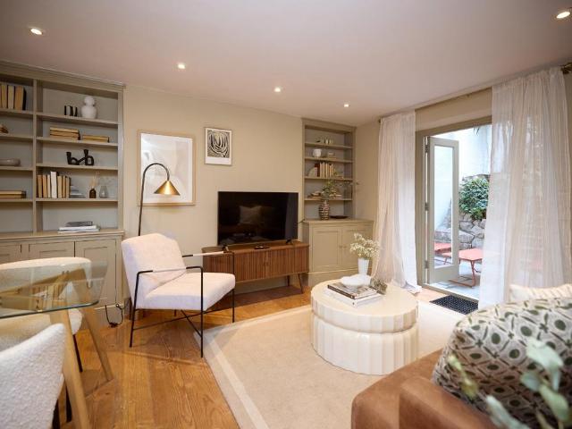 Flat for sale in Kensal Town, Greater London