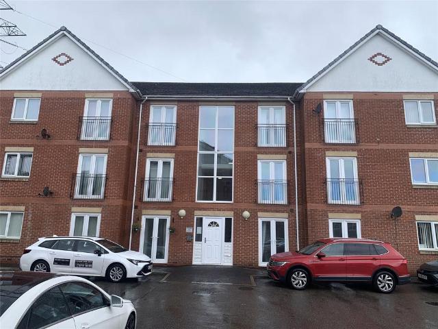 Flat for sale in Woodchurch, Mapleton