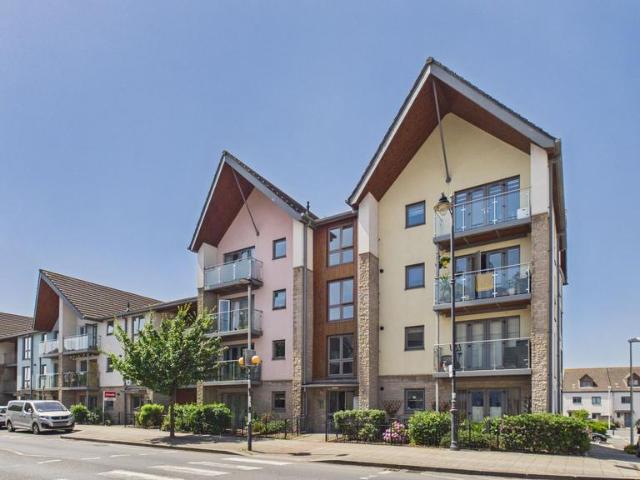Flat for sale in Mount Wise