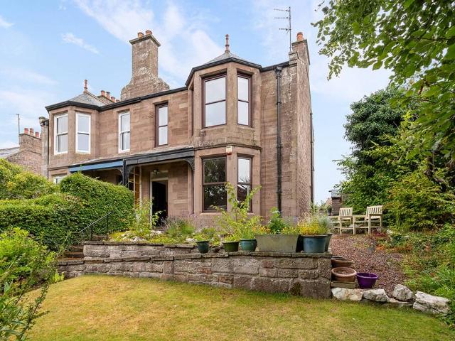Flat for sale in Brechin, Scotland