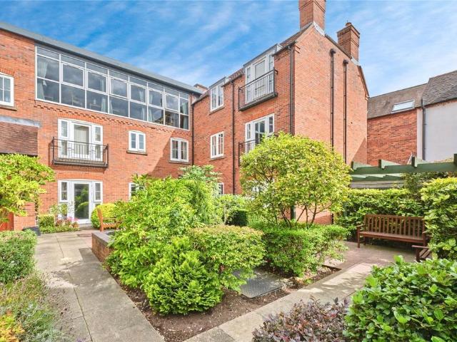 Flat for sale in Lichfield, Boley Park