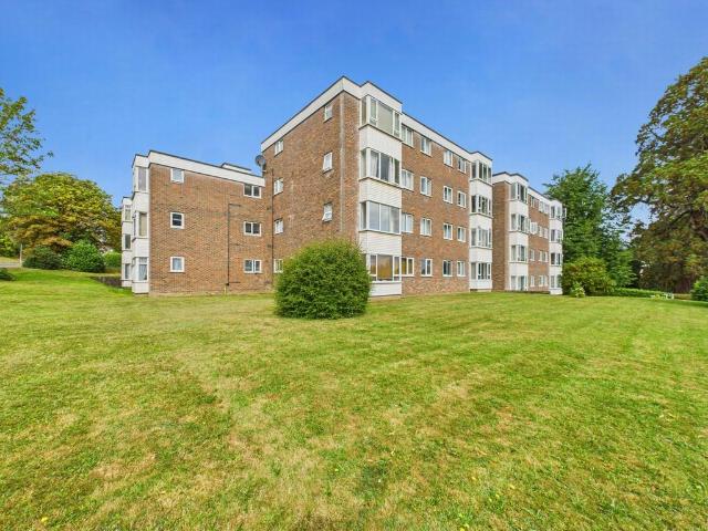 Flat for sale in Haywards Heath, Mid Sussex