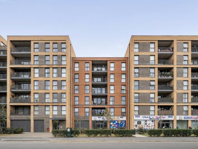 Flat for sale in London Borough of Hillingdon, Greater London
