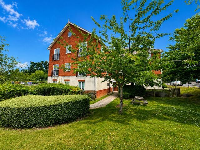 Flat for sale in Sholing Common, Isle Of Man
