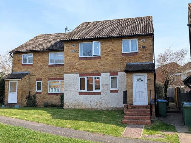 Flat for sale in Hill Park, Fareham
