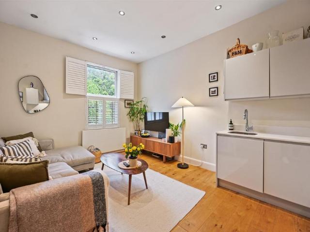 Flat for sale in London Borough of Camden, Greater London